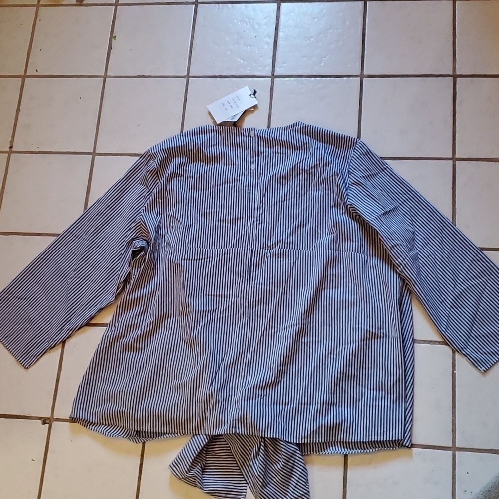 Grand & Greene Womens Blouse Size 2X Shirt Bow Tie Front Stripe Flower New - Picture 8 of 11